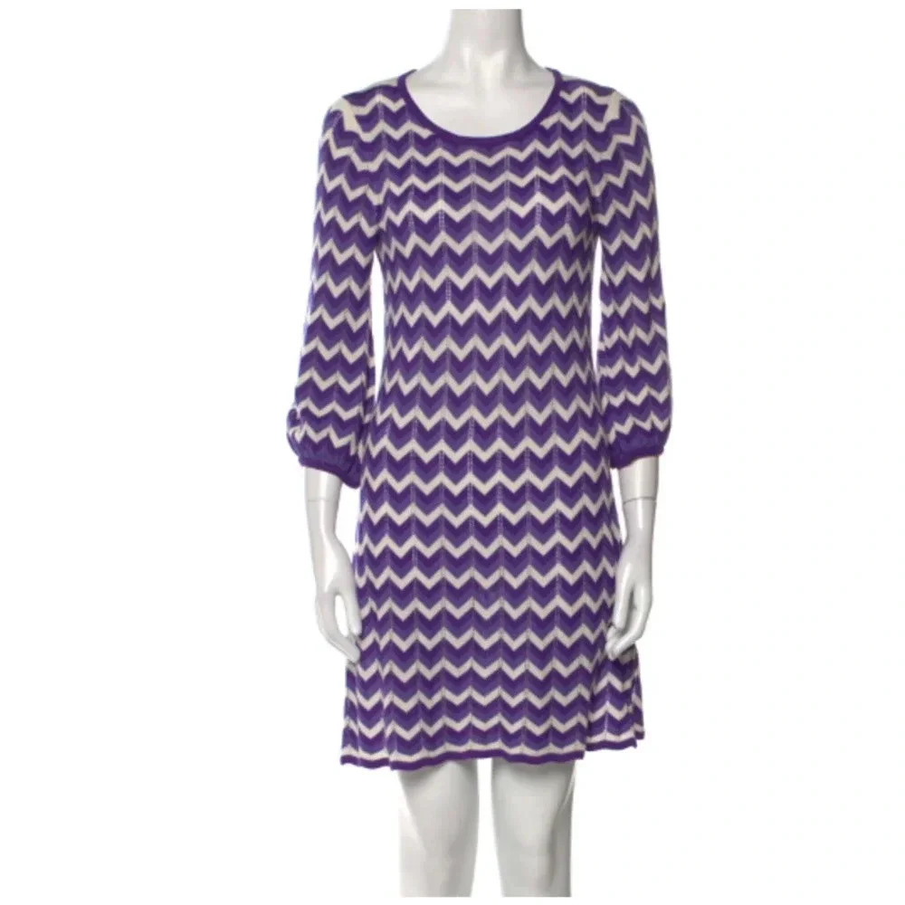 Alice + Olivia Size S Purple and white Chevron Striped A line Knit Sweater Dress
